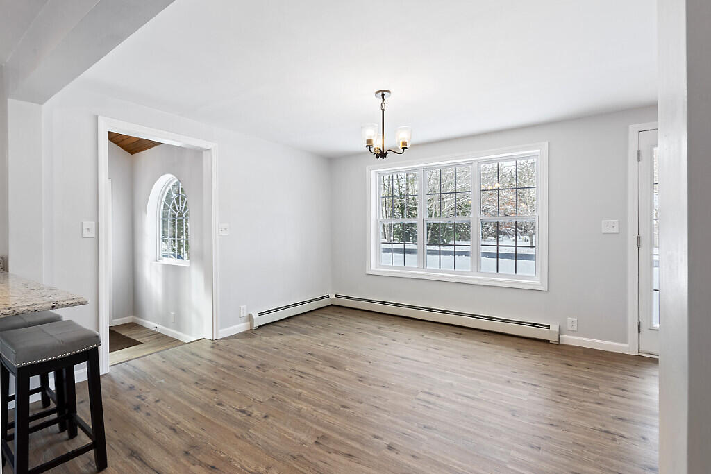 27 Common Road Dixfield ME 04224