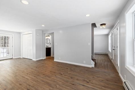 27 Common Road Dixfield ME 04224