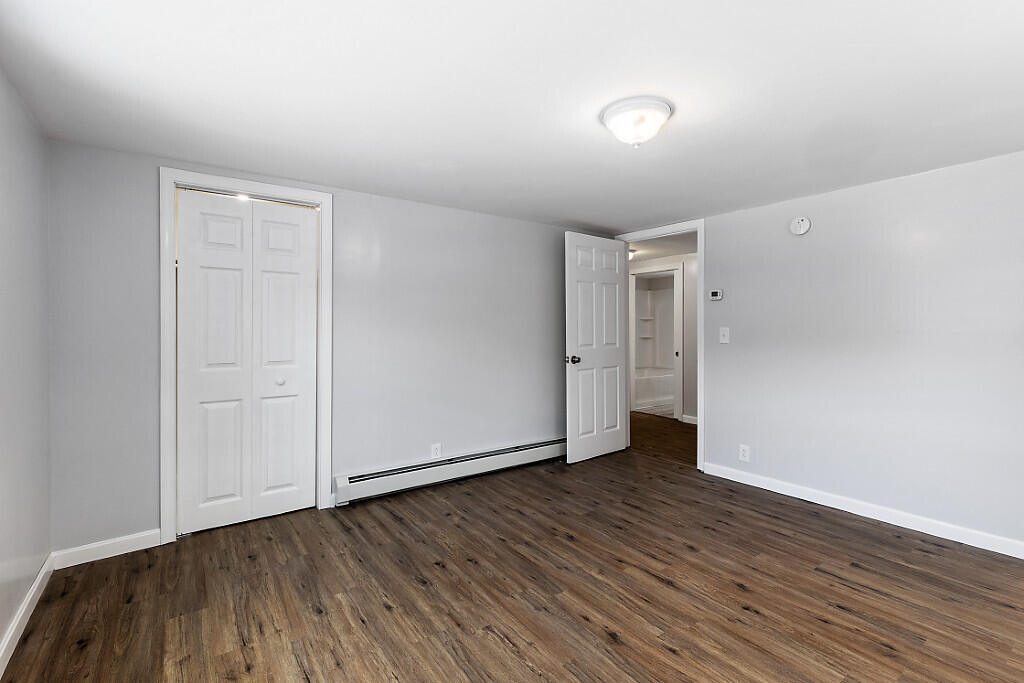 27 Common Road Dixfield ME 04224