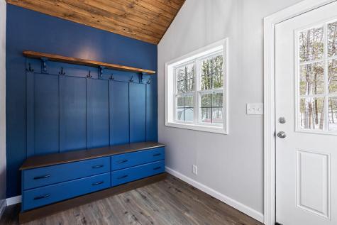 27 Common Road Dixfield ME 04224