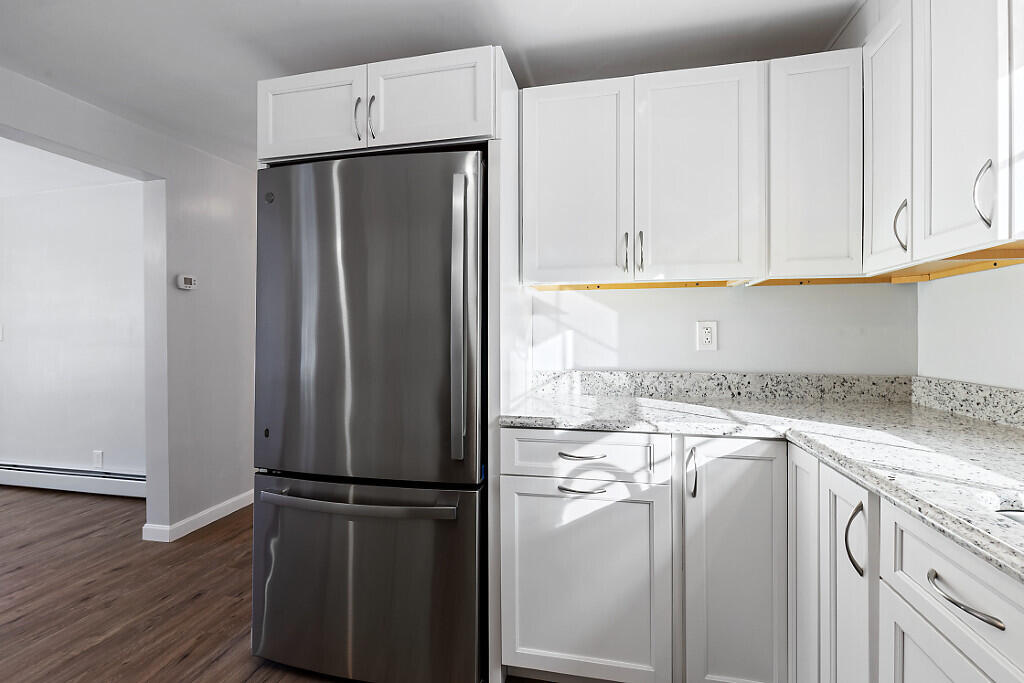 27 Common Road Dixfield ME 04224