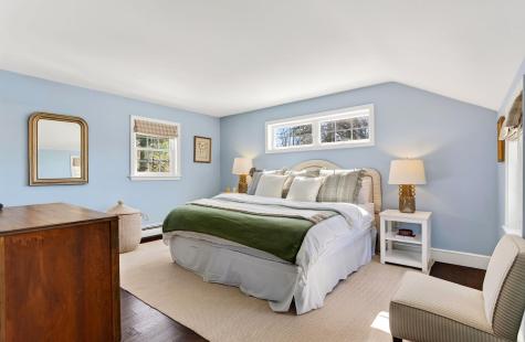 24 Johnson Road Falmouth ME 04105