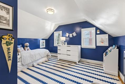 24 Johnson Road Falmouth ME 04105