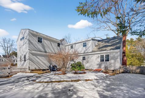 24 Johnson Road Falmouth ME 04105