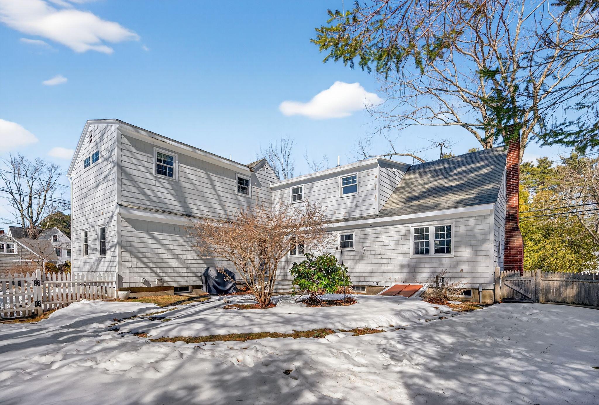 24 Johnson Road Falmouth ME 04105
