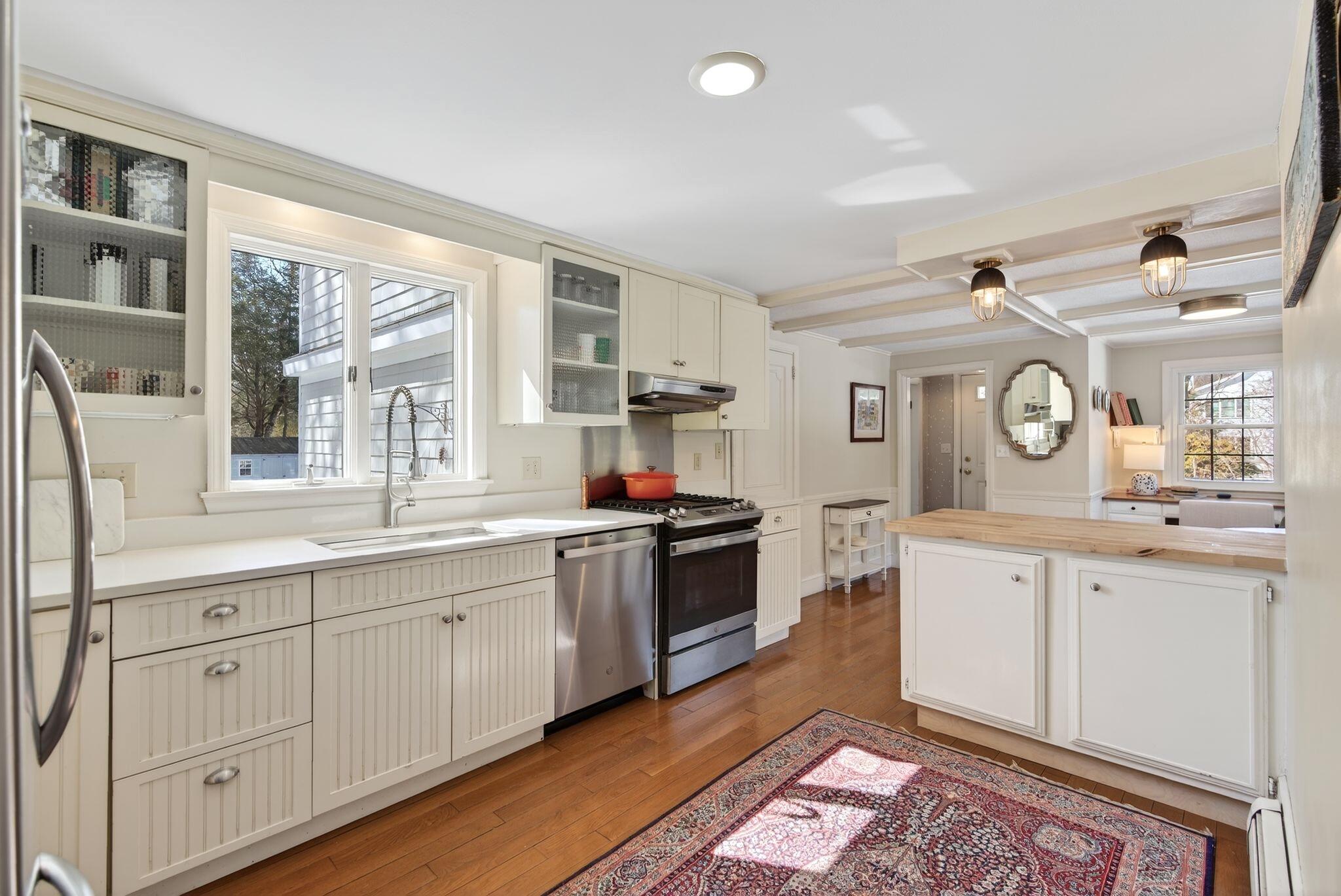 24 Johnson Road Falmouth ME 04105