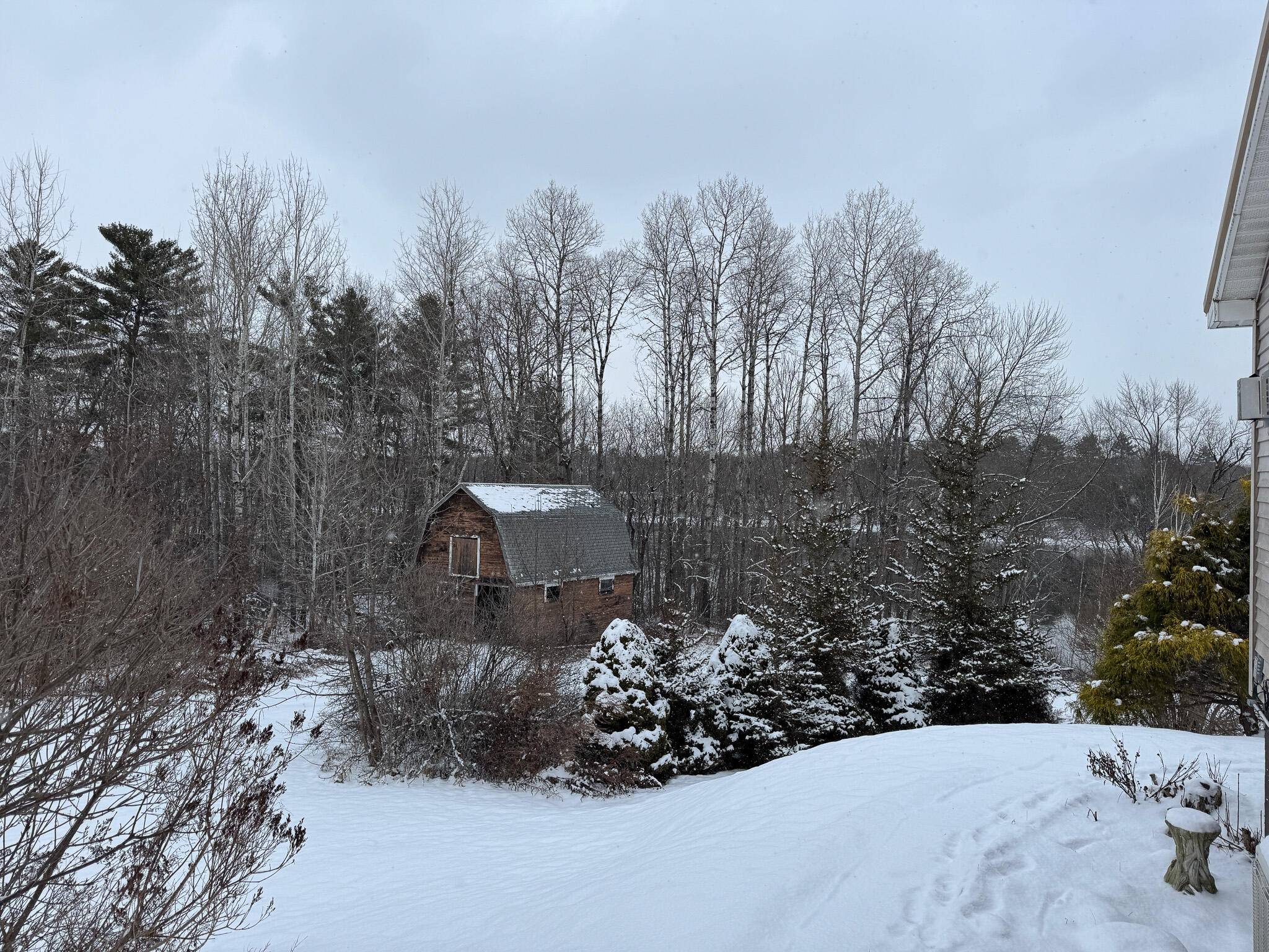 338 Edinburg Road Edinburg ME 04448