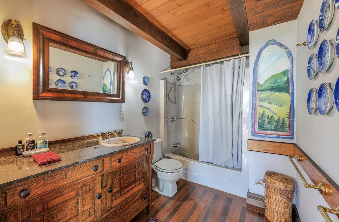 1 Moosabec Shores Jonesport ME 04649