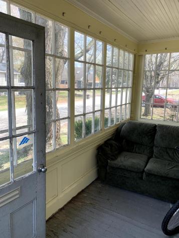 61 Tenth Street Auburn ME 04210