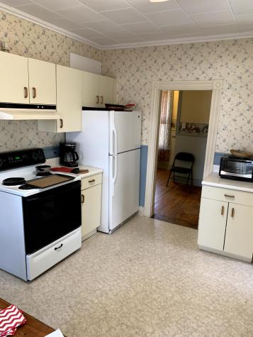 61 Tenth Street Auburn ME 04210