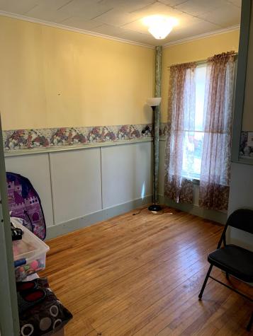 61 Tenth Street Auburn ME 04210
