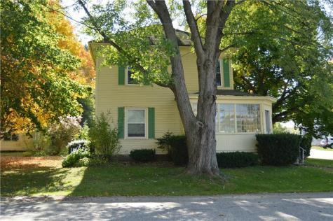 61 Tenth Street Auburn ME 04210