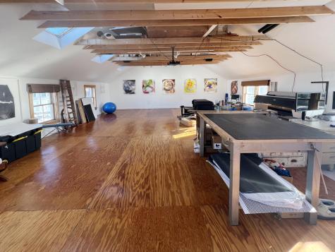 27 Clamshell Alley Vinalhaven ME 04863