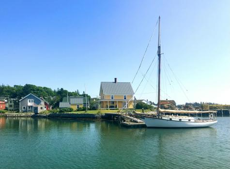 27 Clamshell Alley Vinalhaven ME 04863