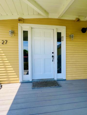 27 Clamshell Alley Vinalhaven ME 04863