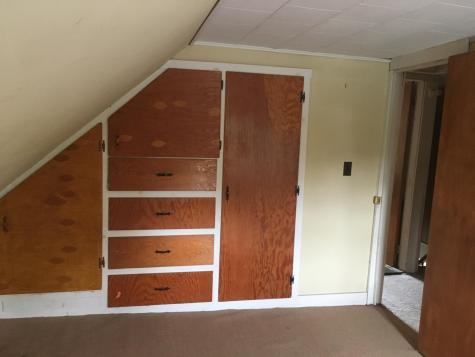 671 Greenwood Road Norway ME 04268