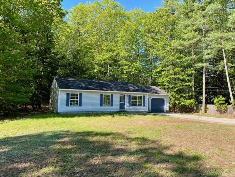 11 Common Way Buxton ME 04093