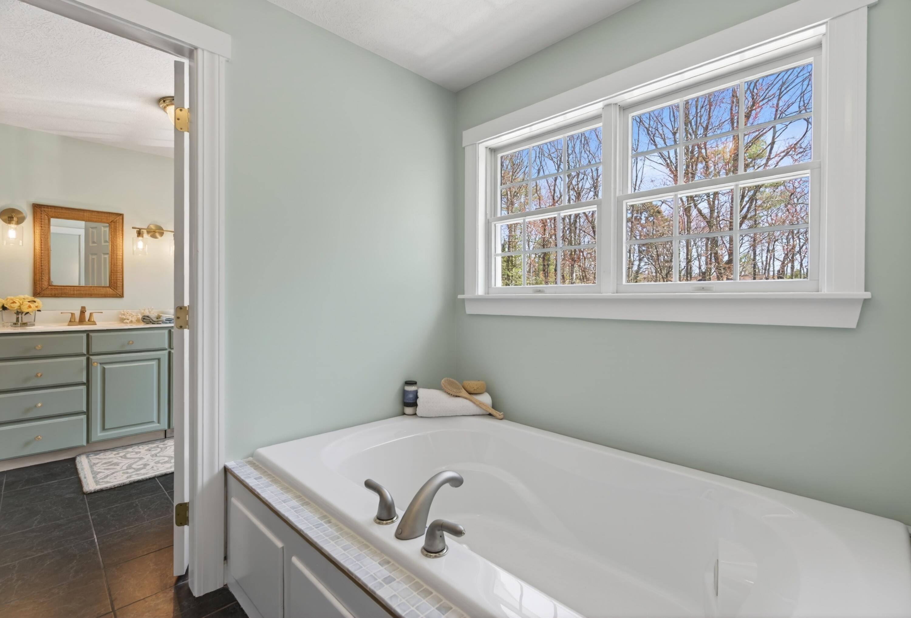8 Constitution Road Kennebunk ME 04043