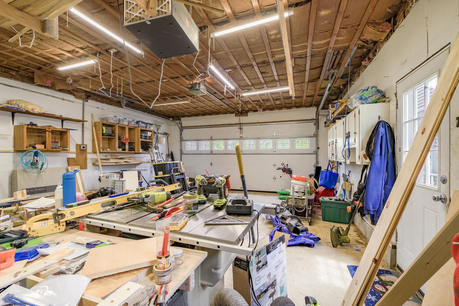 16 Lawn Avenue Rockland ME 04841