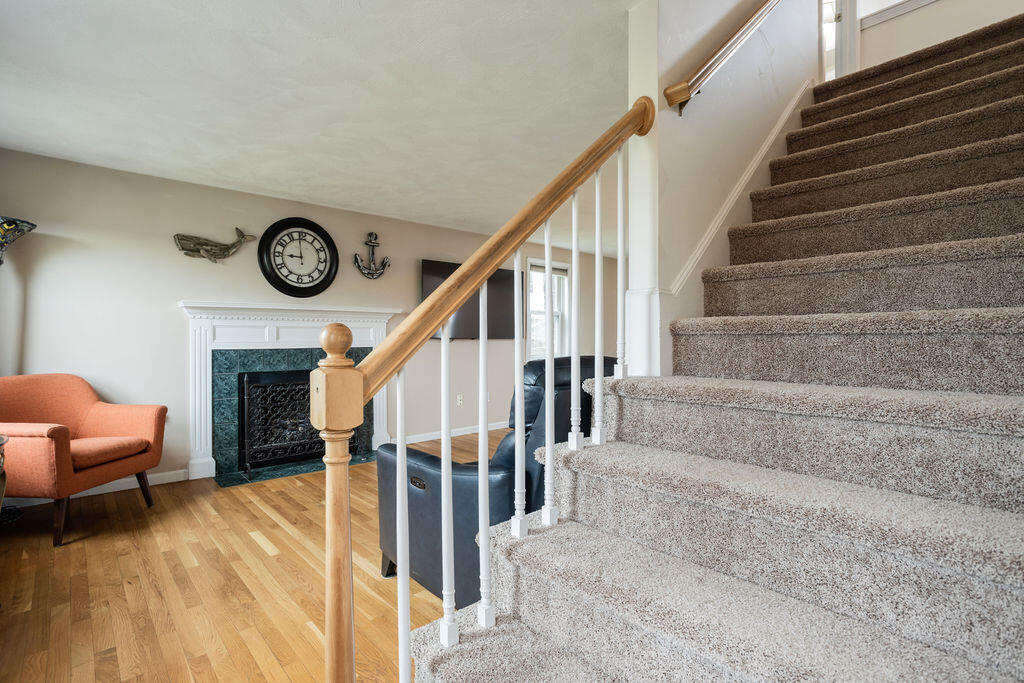 17 Greenacre Drive York ME 03909