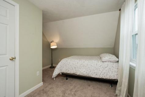 17 Greenacre Drive York ME 03909