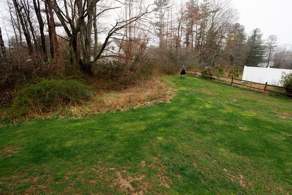 17 Greenacre Drive York ME 03909