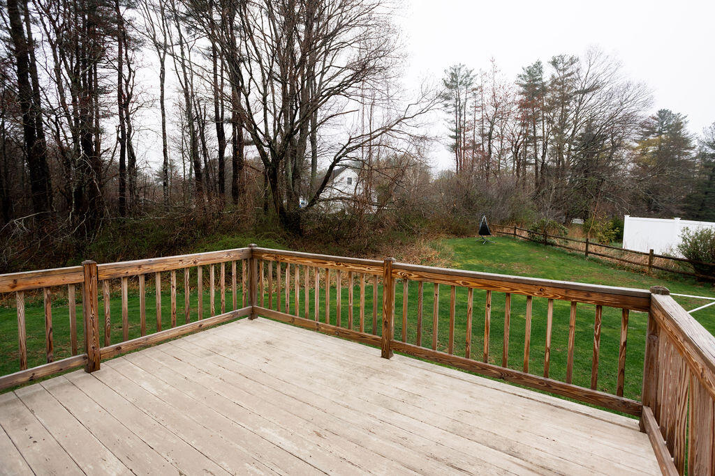 17 Greenacre Drive York ME 03909