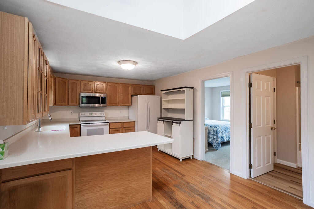 17 Greenacre Drive York ME 03909