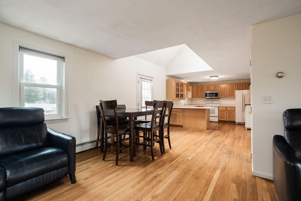 17 Greenacre Drive York ME 03909