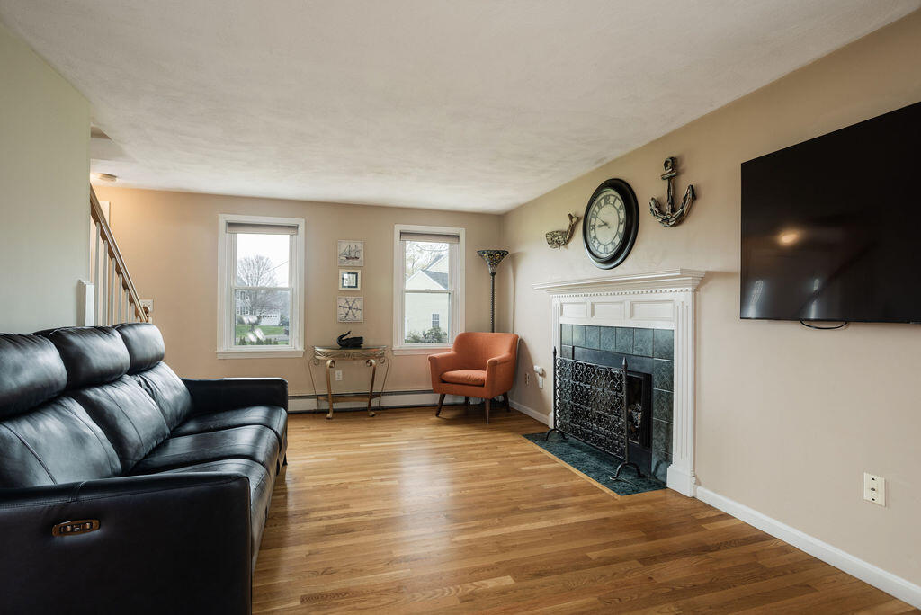 17 Greenacre Drive York ME 03909