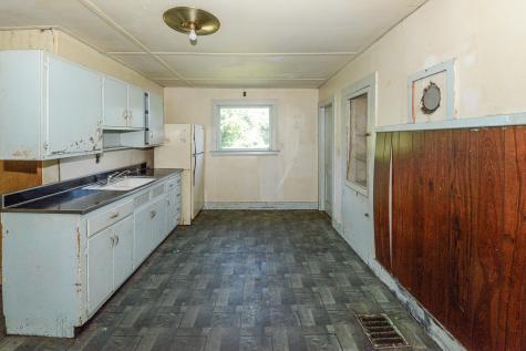 557 Allen Hill Road Oxford ME 04270