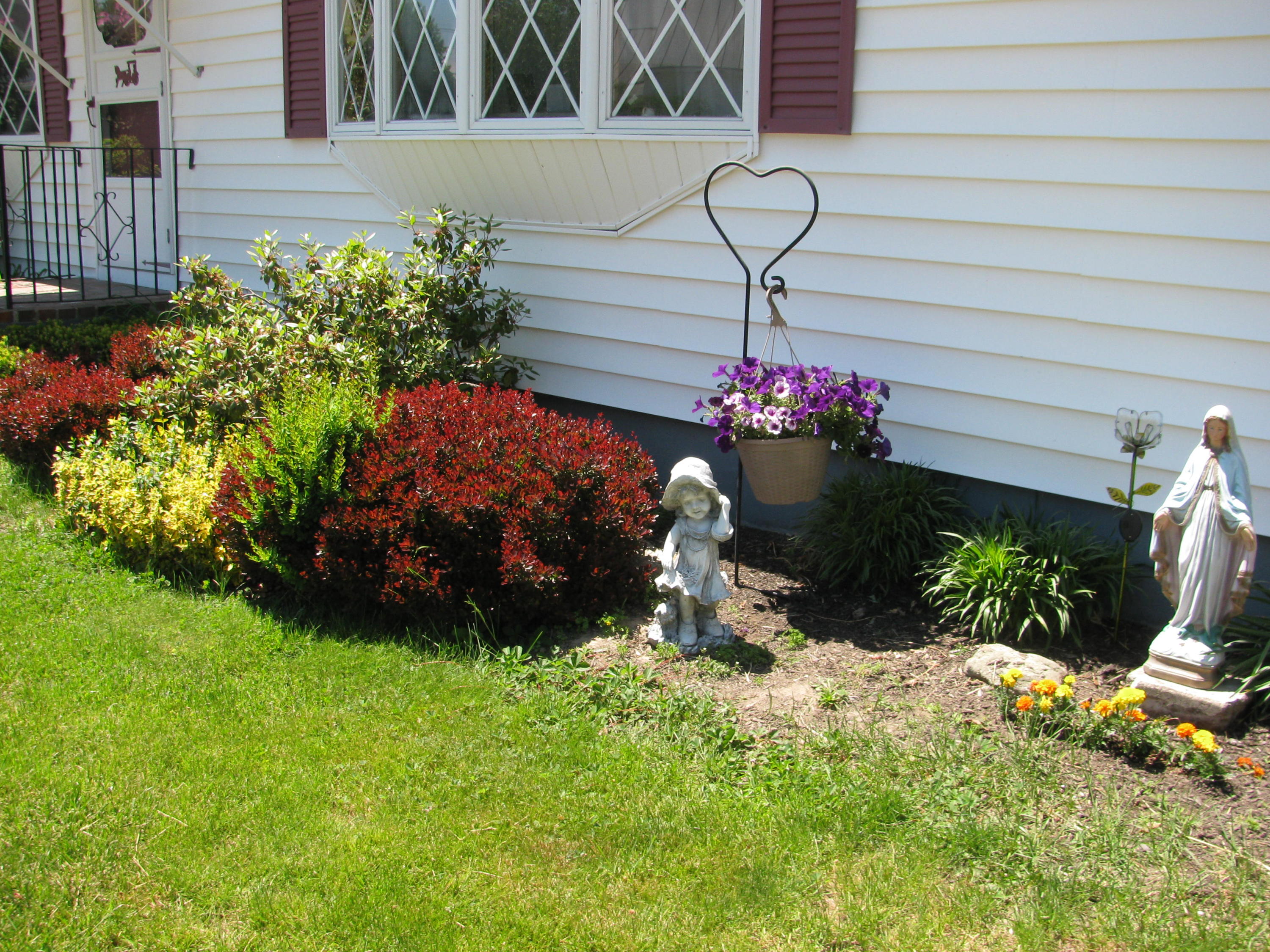 20 Albert Street Lewiston ME 04240