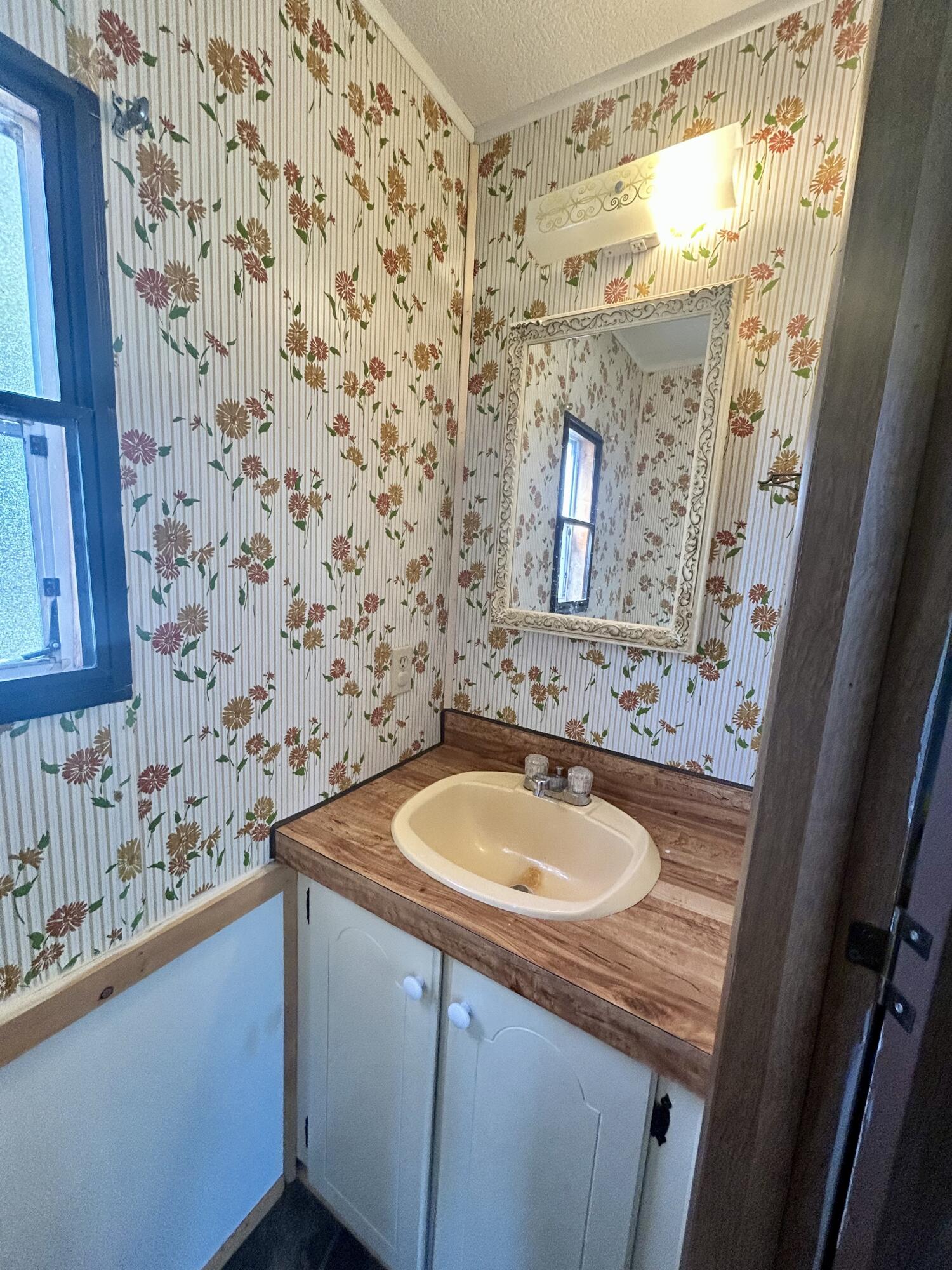 158 Common Road Dixfield ME 04224