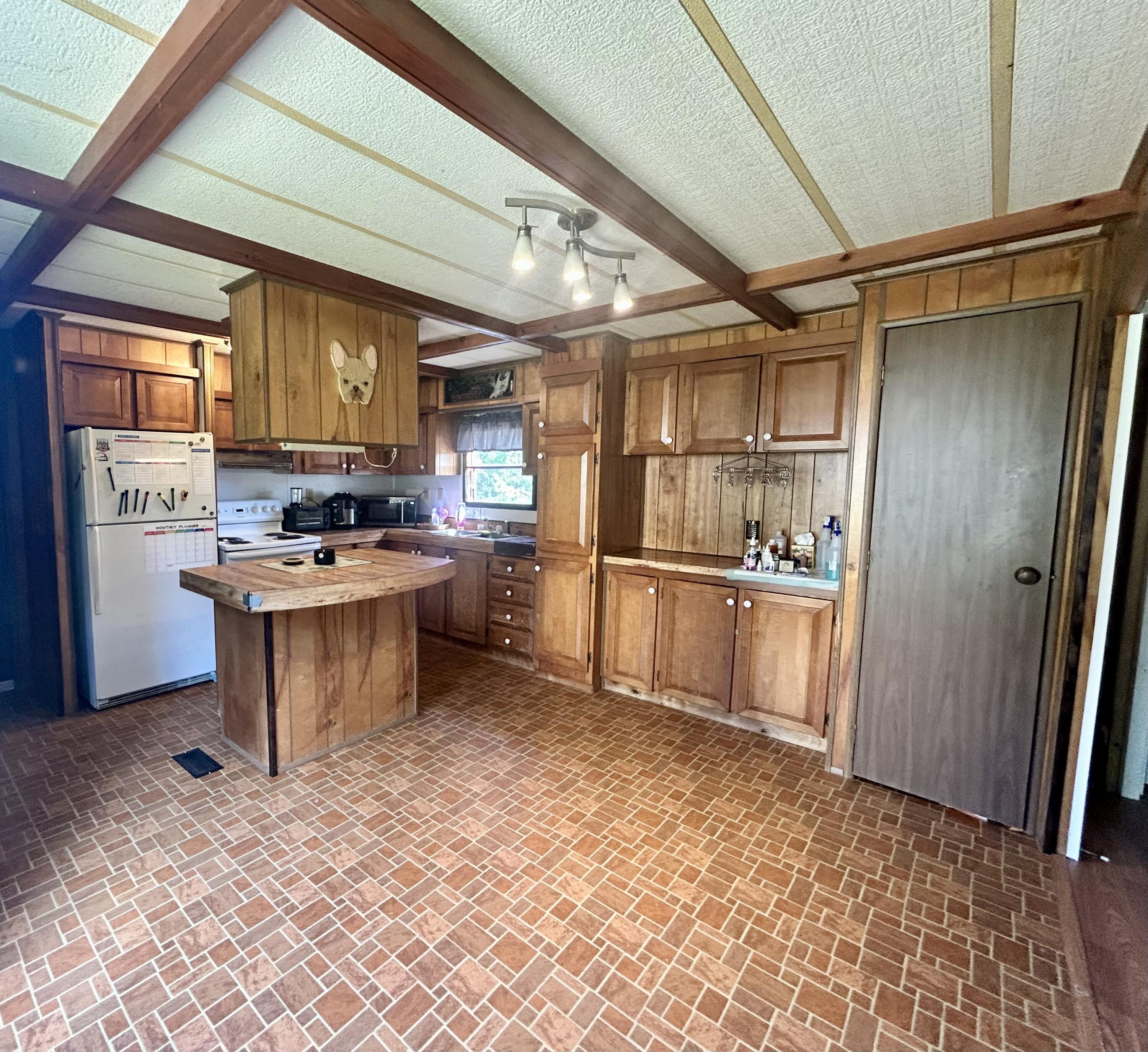 158 Common Road Dixfield ME 04224