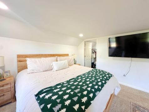 534 Whitefield Road Pittston ME 04345