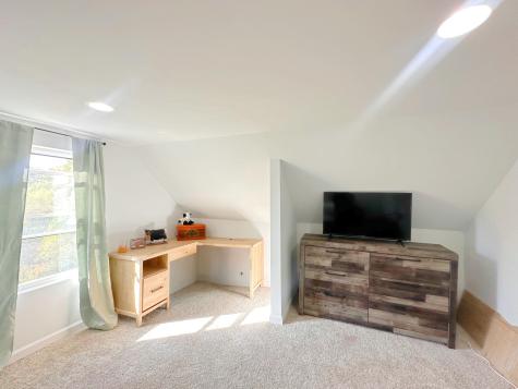 534 Whitefield Road Pittston ME 04345