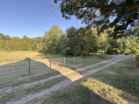 534 Whitefield Road Pittston ME 04345