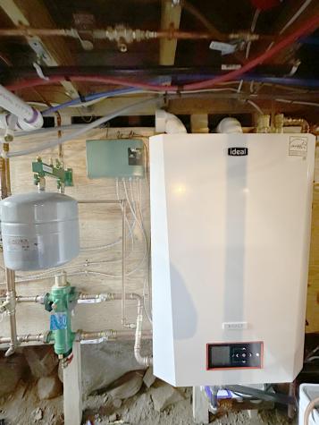 534 Whitefield Road Pittston ME 04345