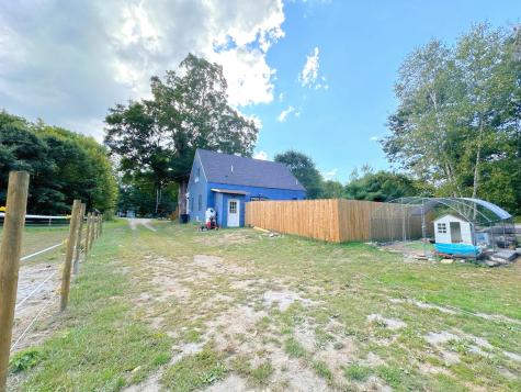 534 Whitefield Road Pittston ME 04345