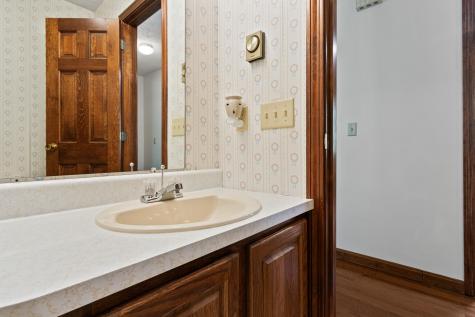 224 Sunderland Drive Auburn ME 04210