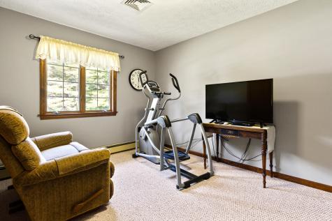 224 Sunderland Drive Auburn ME 04210