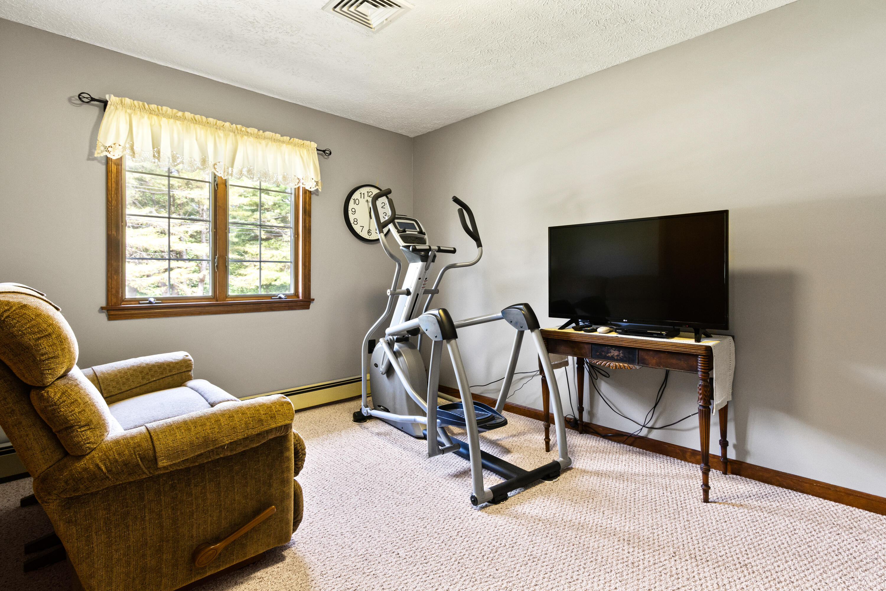 224 Sunderland Drive Auburn ME 04210