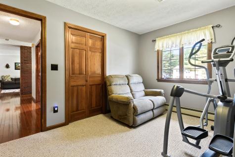 224 Sunderland Drive Auburn ME 04210