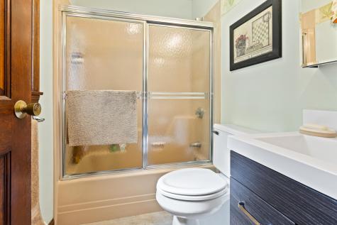 224 Sunderland Drive Auburn ME 04210