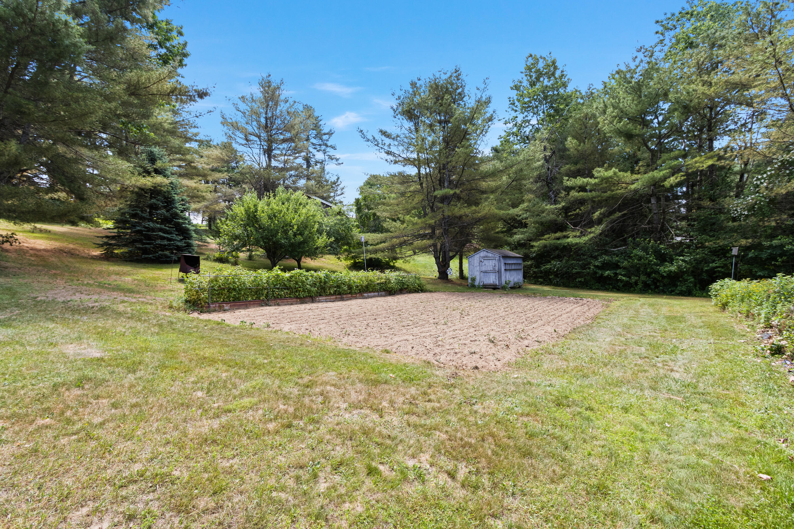 224 Sunderland Drive Auburn ME 04210