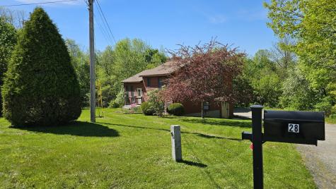 28 Park Avenue E Brewer ME 04412