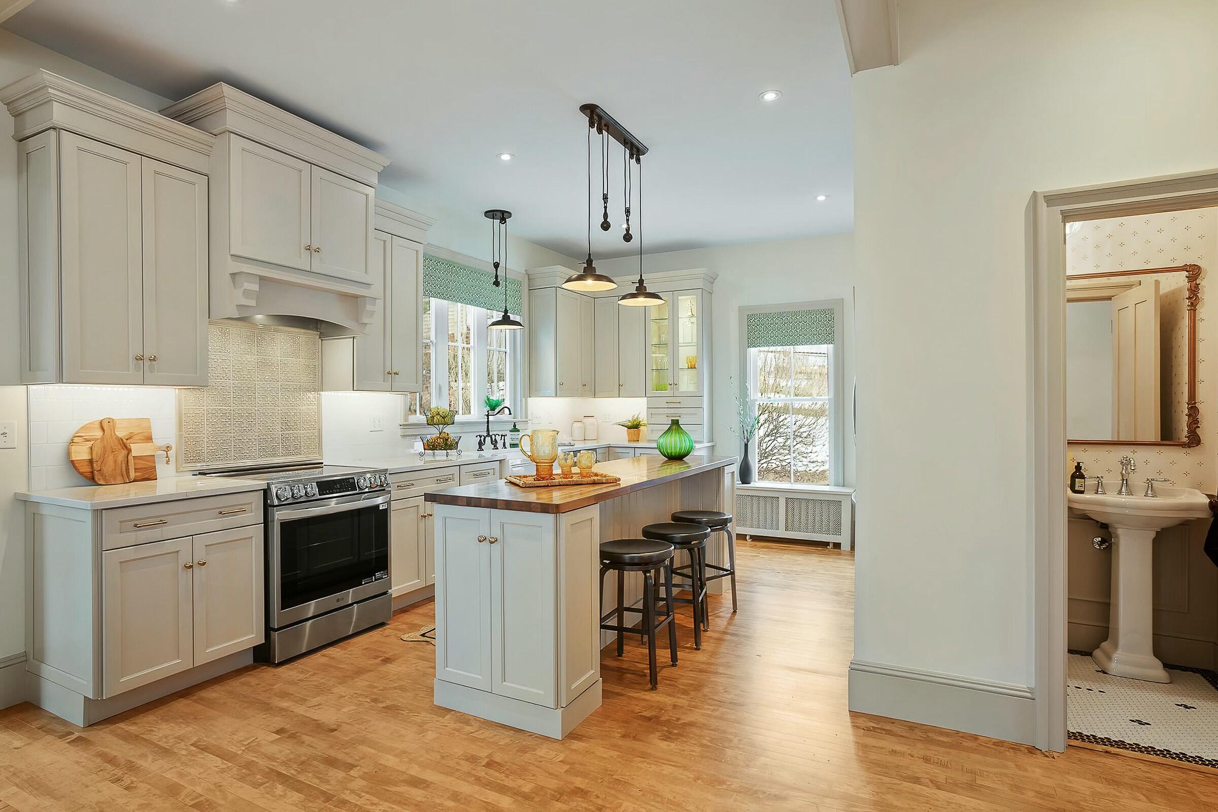 9 Haven Road South Portland ME 04106