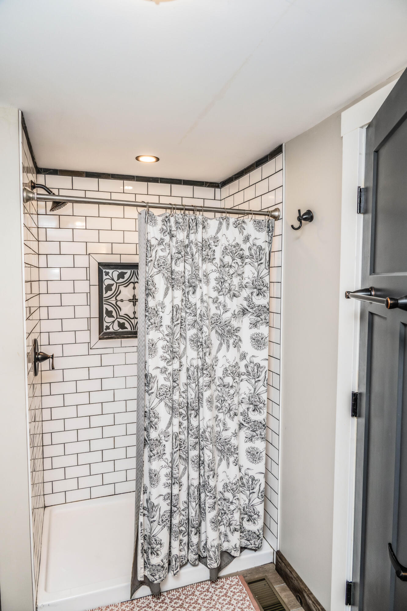 17 Green Street Dover-foxcroft ME 04426