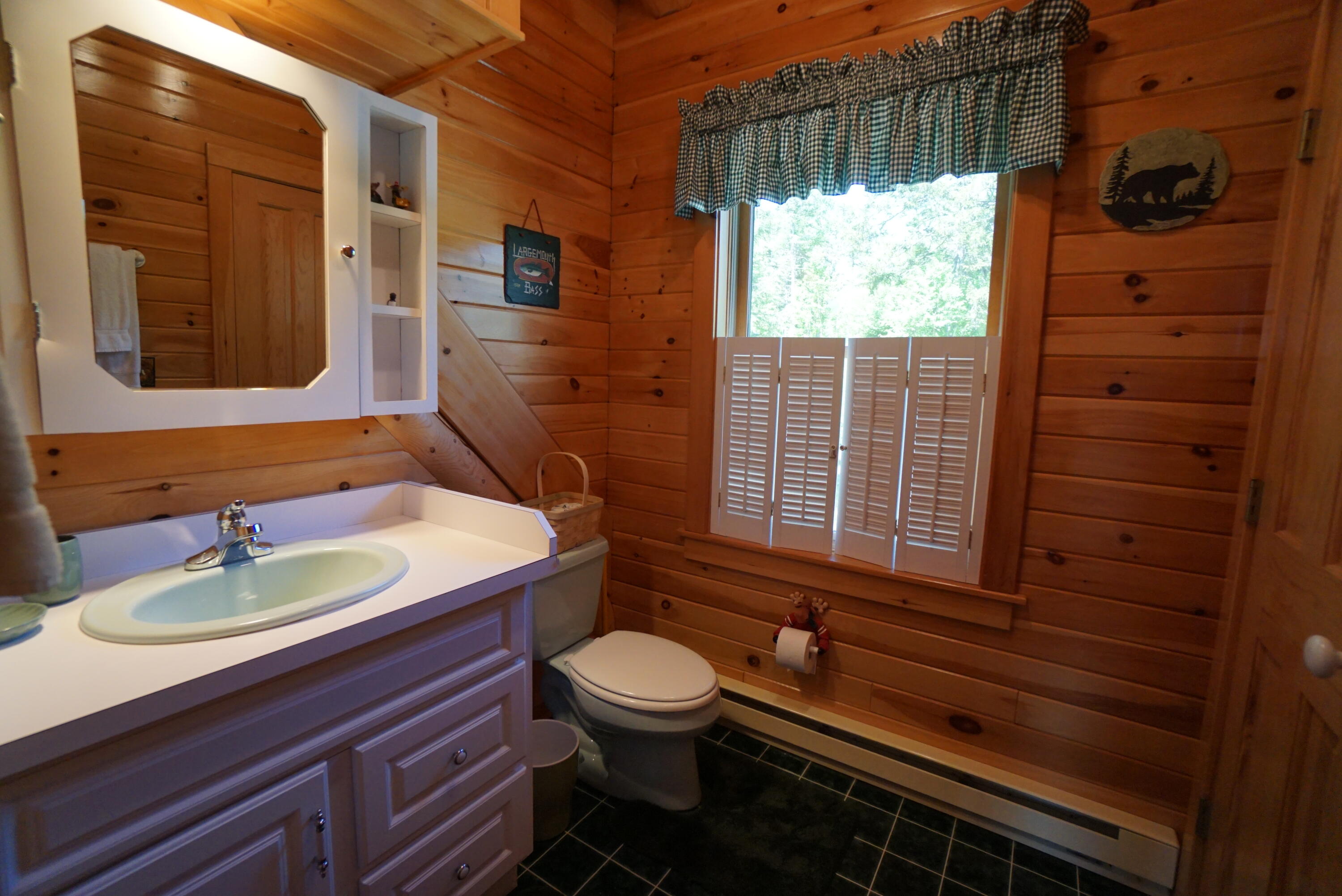 211 Evergreen Point Road Beaver Cove ME 04441