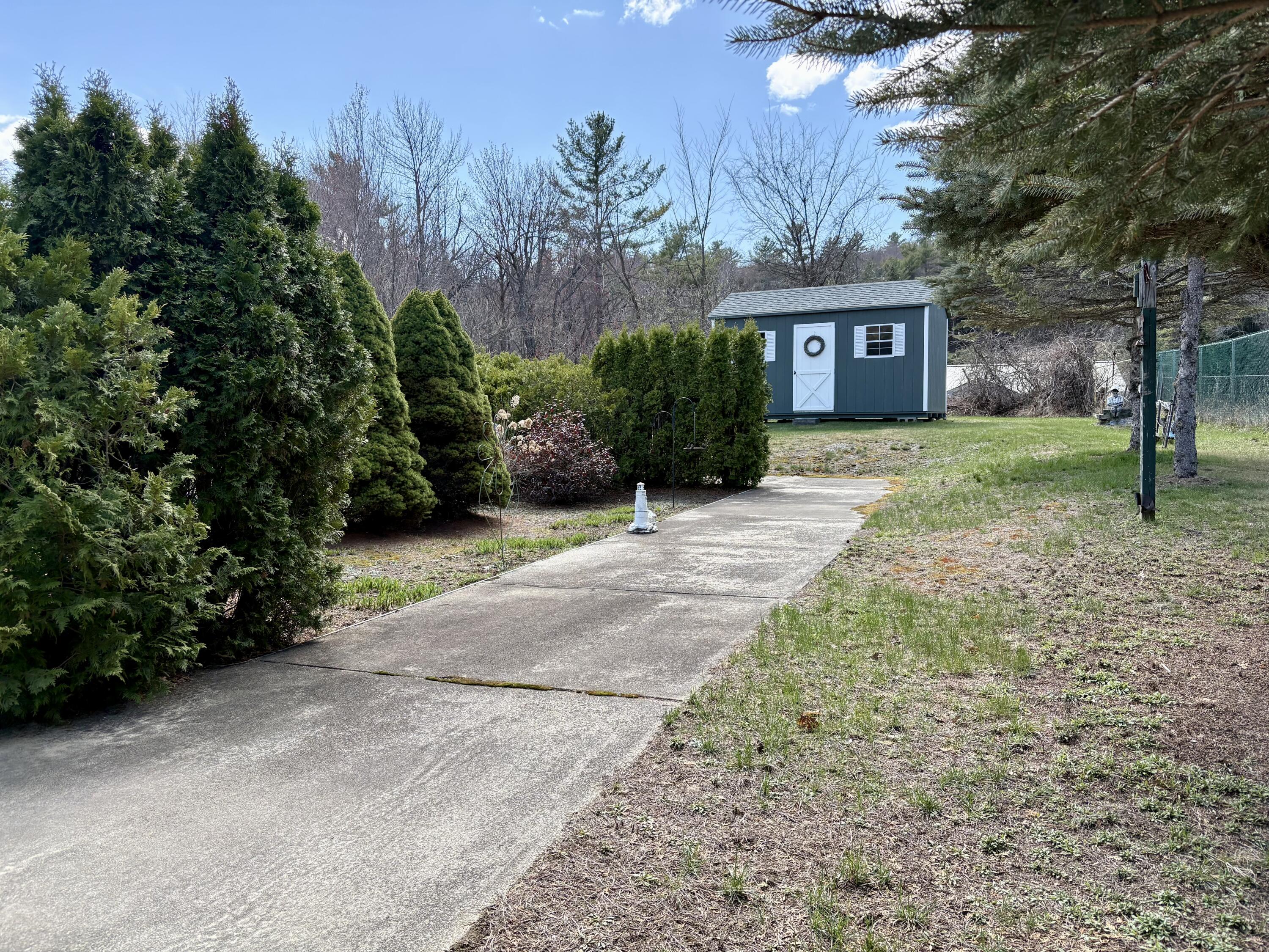 811 Route 120 Rumford ME 04276